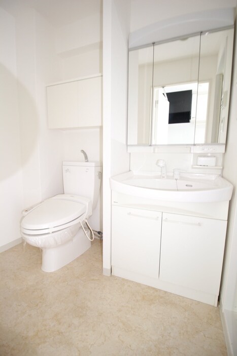 物件内観写真12　(洗面)