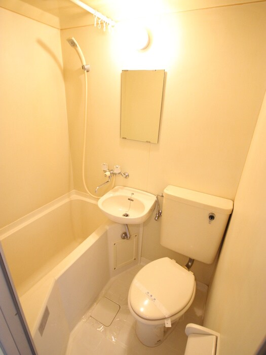 物件内観写真10　(バス／シャワールーム等)