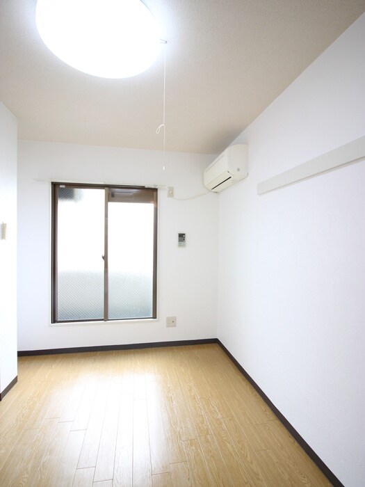 物件内観写真17　(居室)