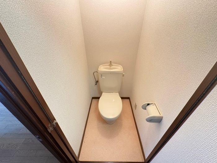 物件内観写真10　(トイレ)