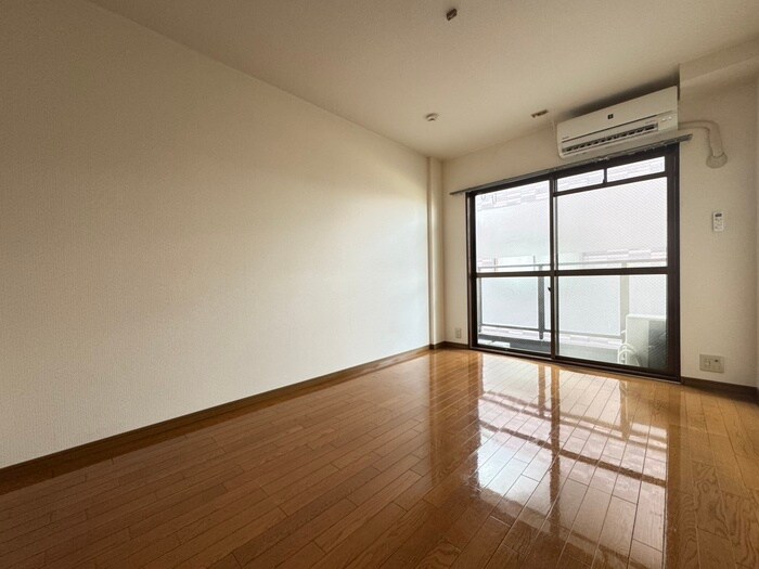 物件内観写真11　(居室)