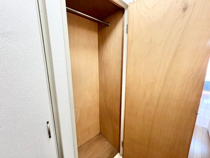 物件内観写真12　(収納)