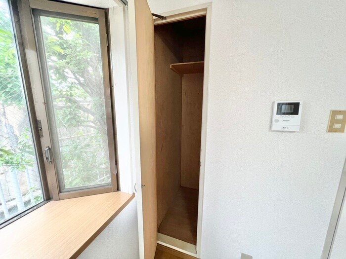物件内観写真13　(収納)