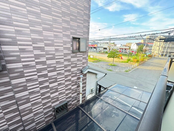 物件内観写真21　(室内からの展望)