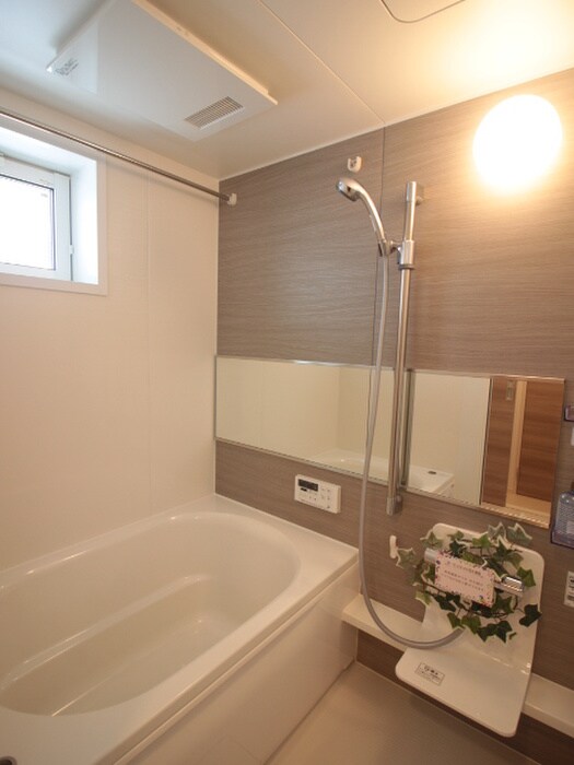 物件内観写真13　(バス／シャワールーム等)