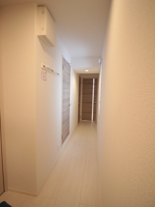 物件内観写真17　(廊下)