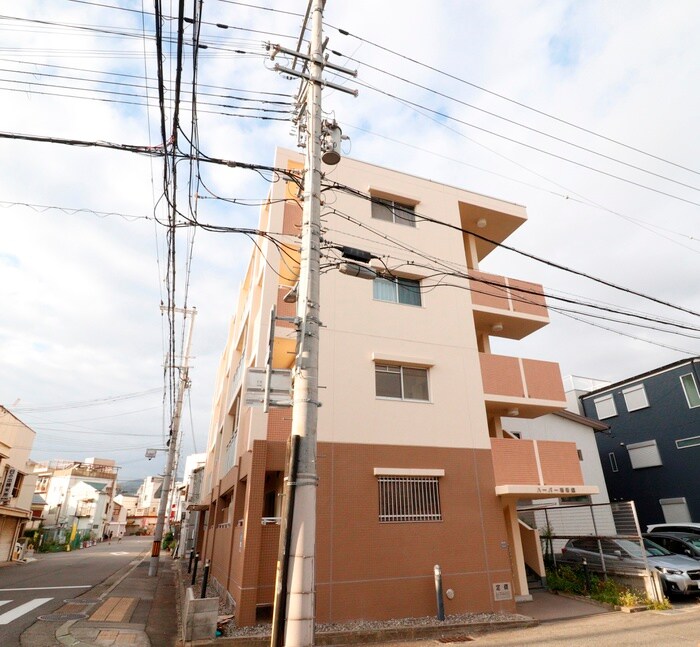 物件外観写真6　(外観写真)