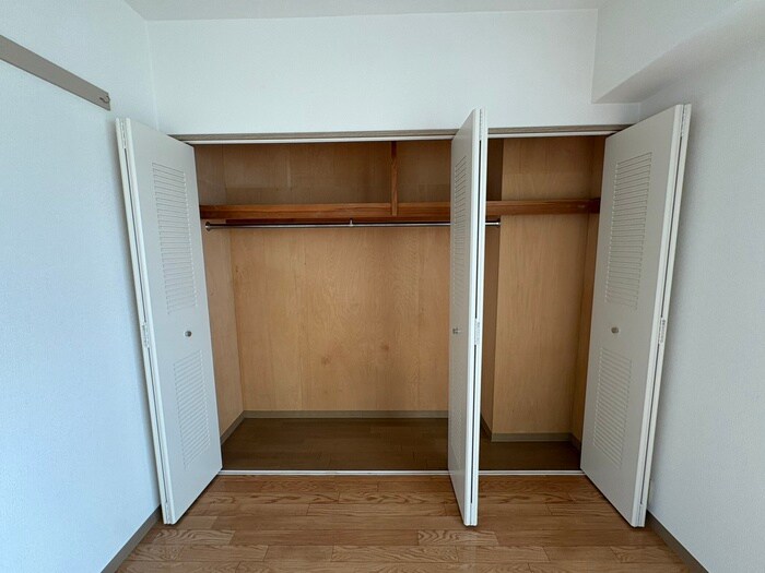 物件内観写真18　(収納)