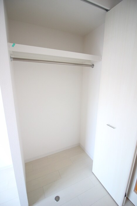 物件内観写真14　(収納)