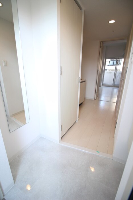 物件内観写真19　(廊下)