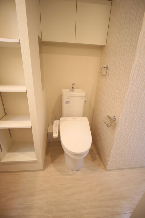 物件内観写真12　(トイレ)