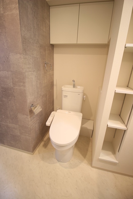 物件内観写真13　(トイレ)