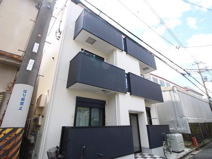 物件外観写真1　(外観写真)