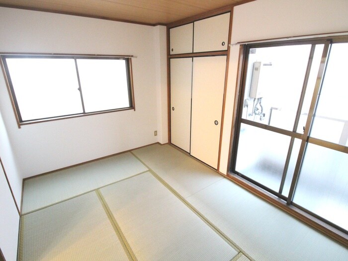 物件内観写真8　(居室)