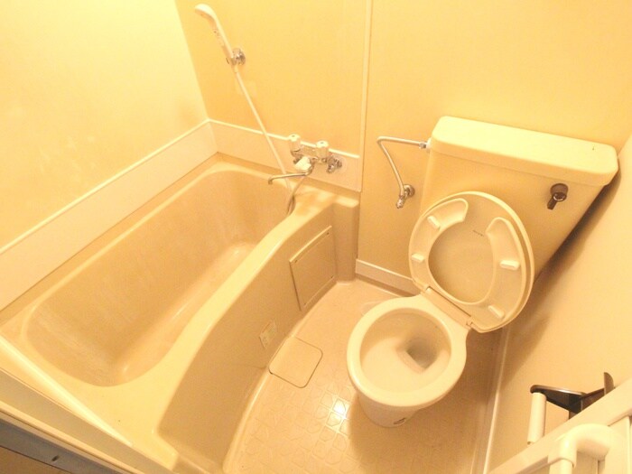 物件内観写真11　(バス／シャワールーム等)