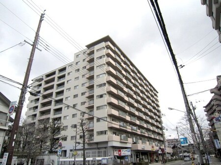 アリオ２(208)外観写真