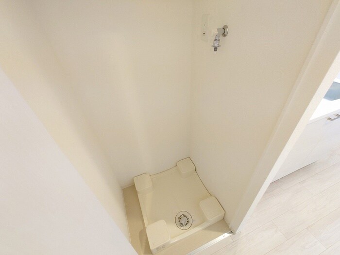 物件内観写真20　(洗濯機置場)