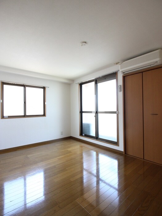 物件内観写真12　(居室)