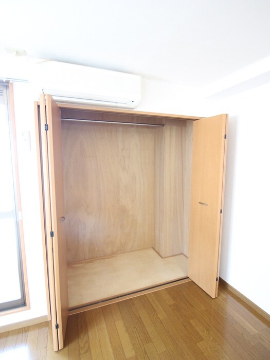 物件内観写真16　(収納)