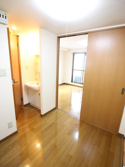 物件内観写真17　(居室)