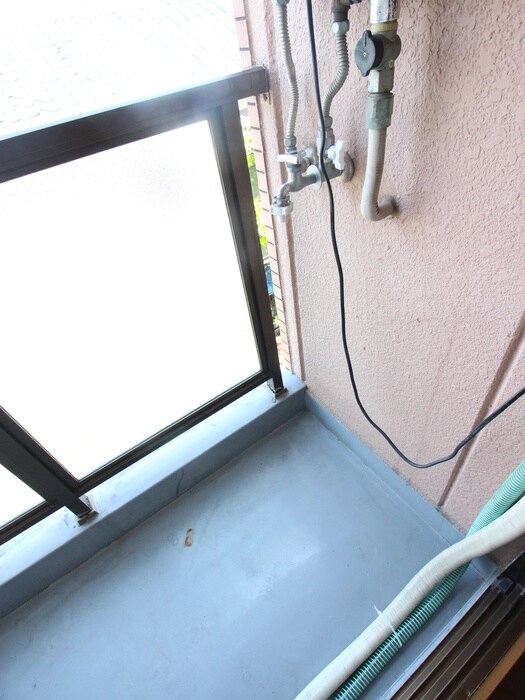 物件内観写真17　(洗濯機置場)