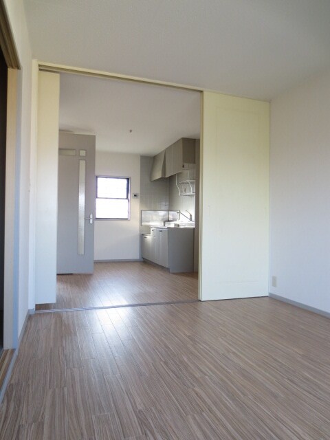 物件内観写真7　(居室)