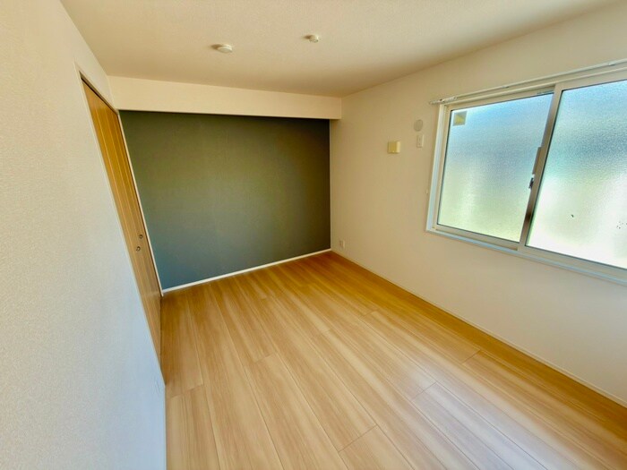 物件内観写真13　(居室)