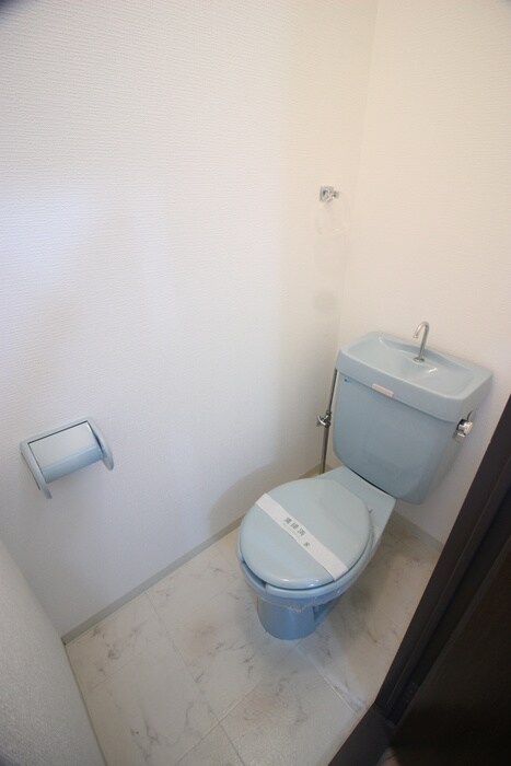 物件内観写真13　(トイレ)