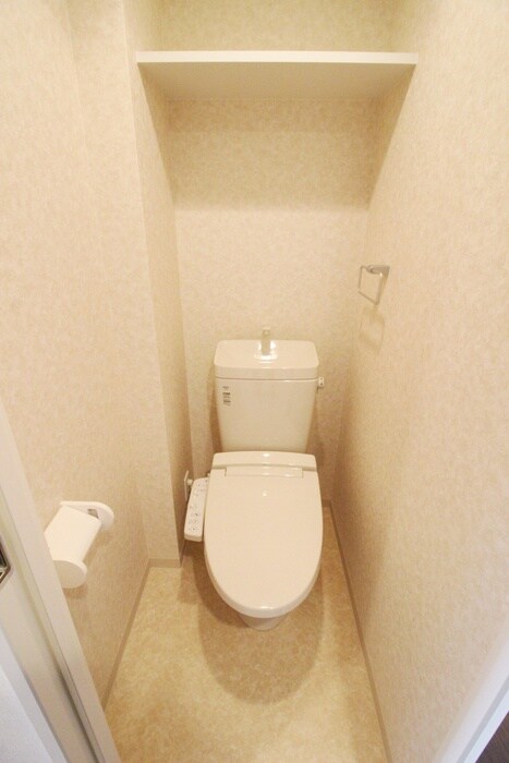 物件内観写真9　(トイレ)