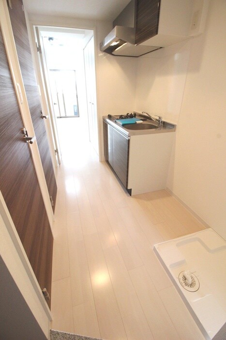 物件内観写真9　(廊下)