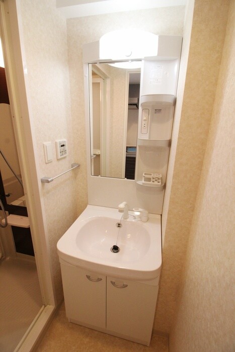 物件内観写真10　(洗面)