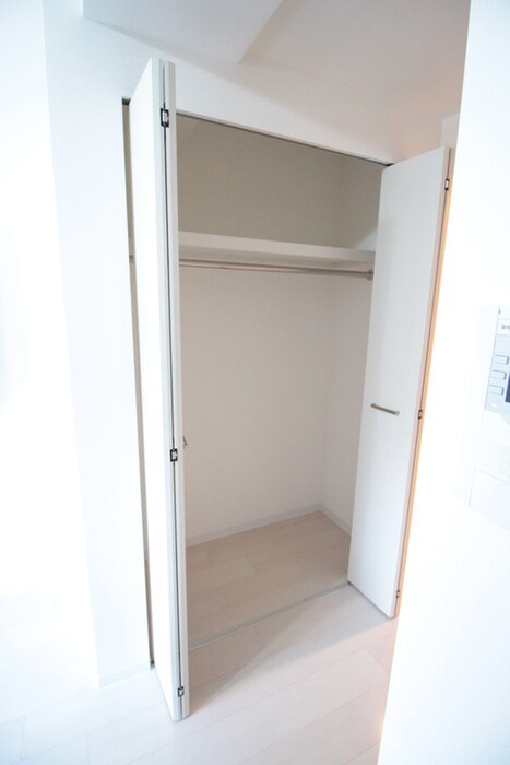 物件内観写真13　(収納)