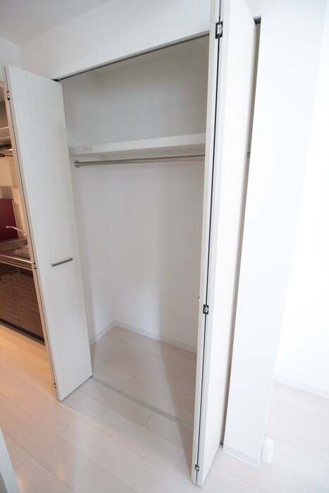 物件内観写真16　(収納)