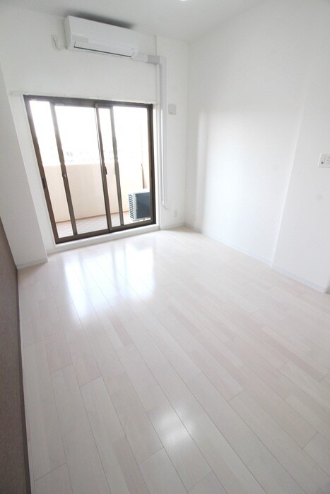 物件内観写真16　(居室)