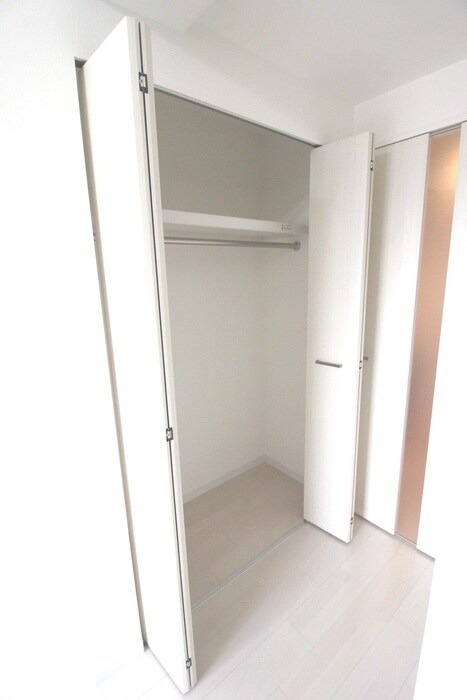 物件内観写真17　(収納)
