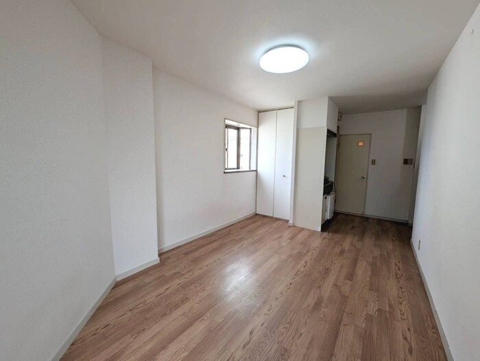 物件内観写真10　(居室)