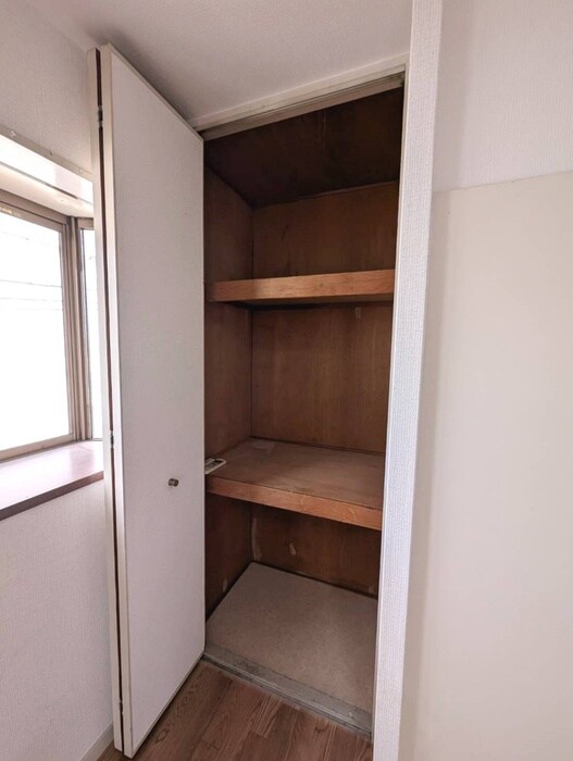 物件内観写真15　(収納)