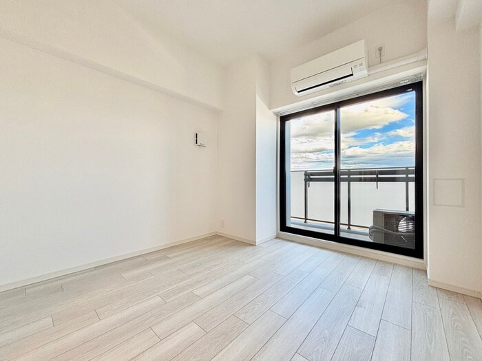 物件内観写真10　(居室)