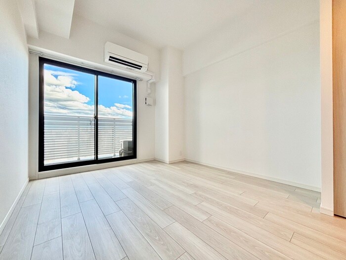 物件内観写真10　(居室)