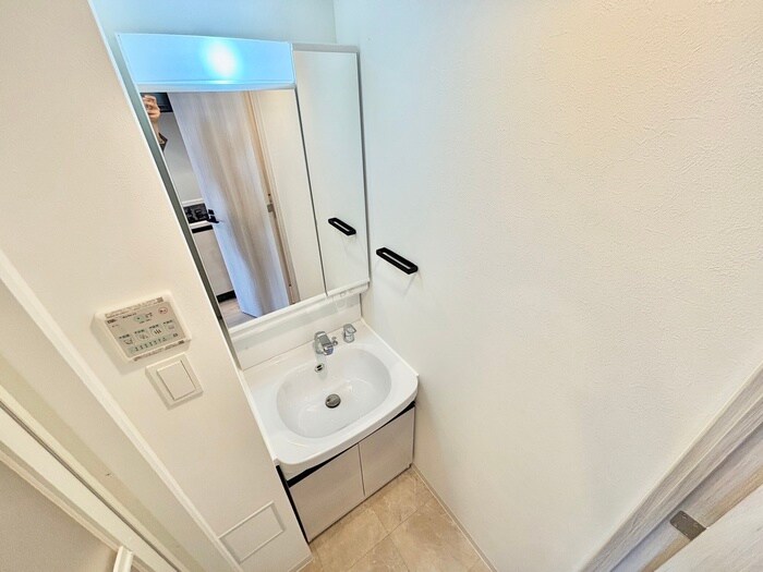 物件内観写真14　(洗面)