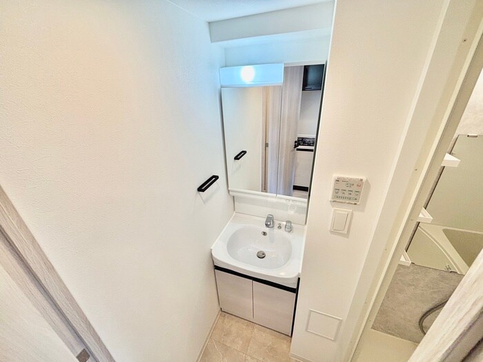 物件内観写真14　(洗面)