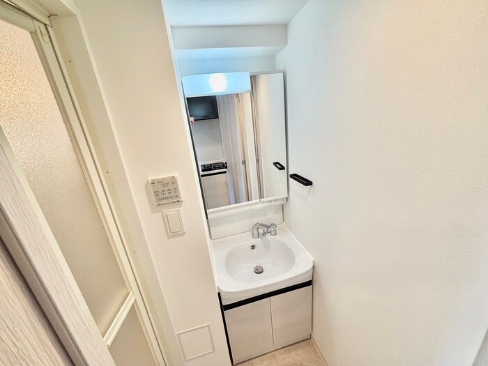 物件内観写真14　(洗面)