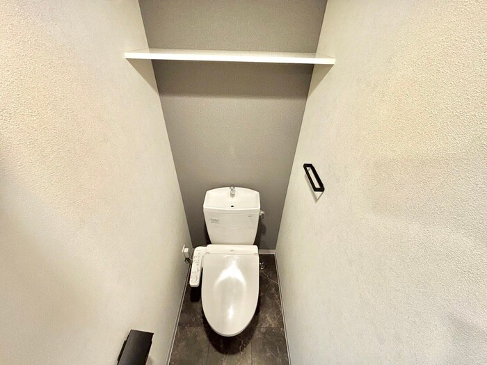 物件内観写真16　(トイレ)