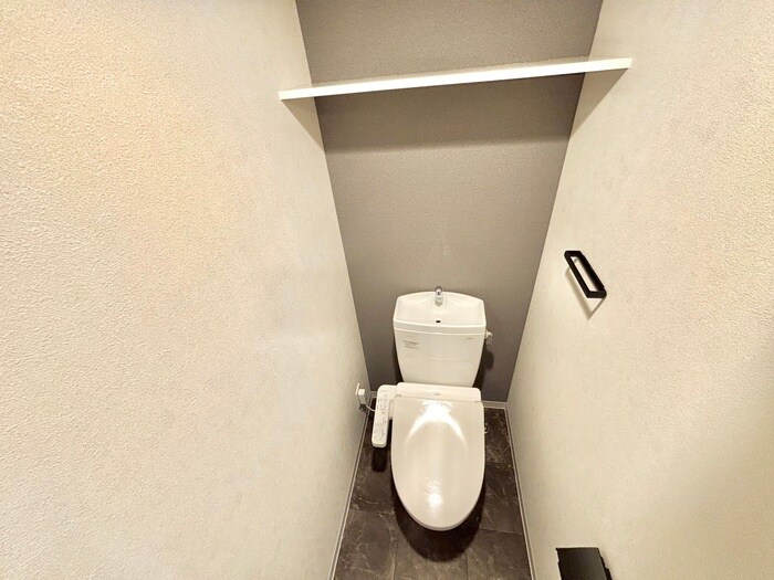 物件内観写真16　(トイレ)