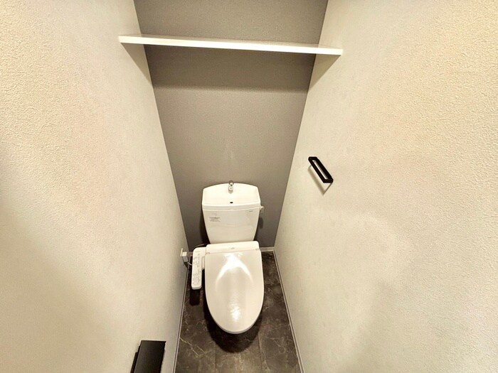 物件内観写真16　(トイレ)