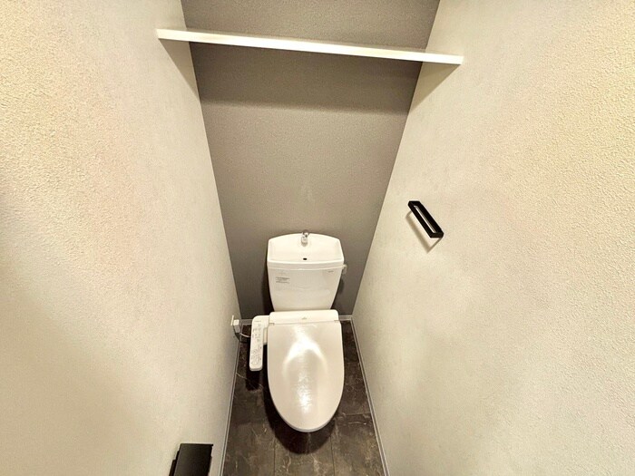 物件内観写真16　(トイレ)