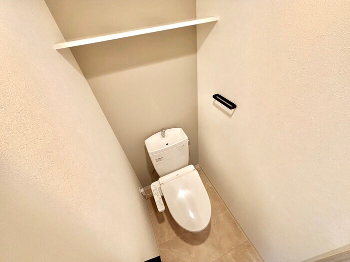 物件内観写真16　(トイレ)