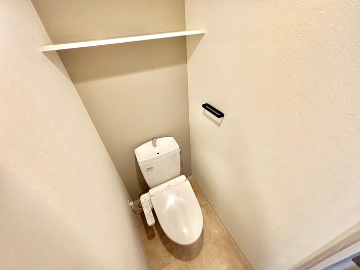 物件内観写真16　(トイレ)