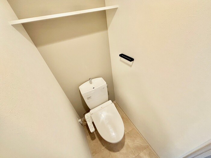 物件内観写真16　(トイレ)