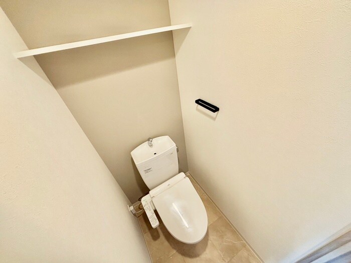 物件内観写真16　(トイレ)